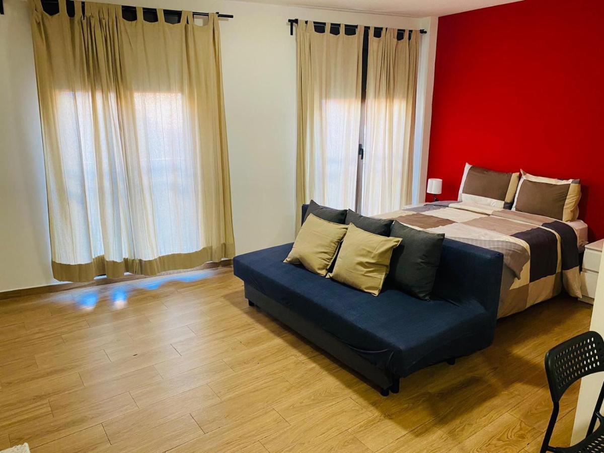 Cinque Terre Apartments Madrid Exterior photo