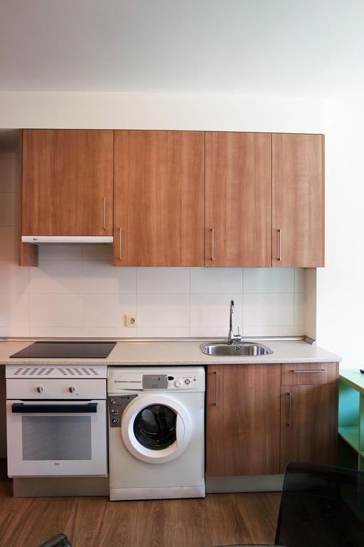 Cinque Terre Apartments Madrid Room photo